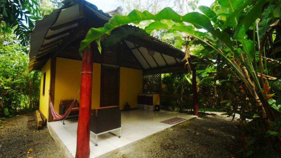 Casa De Los Amigos Caribena Cahuita Luaran gambar