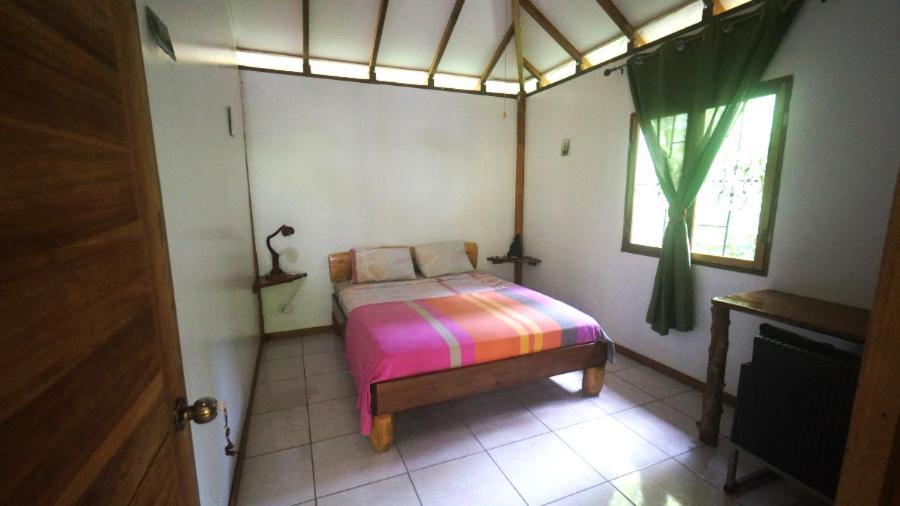 Casa De Los Amigos Caribena Cahuita Luaran gambar